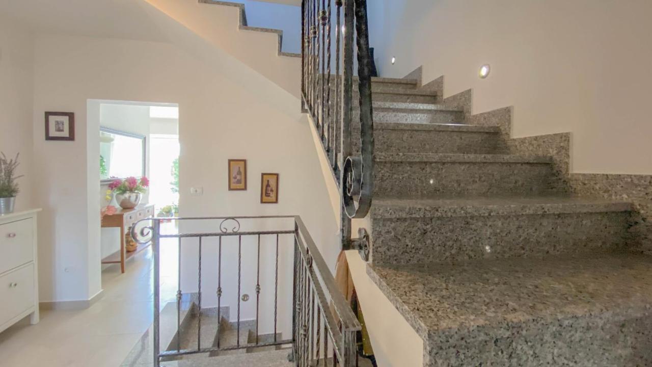 Casa Hana Bužinija Exteriör bild